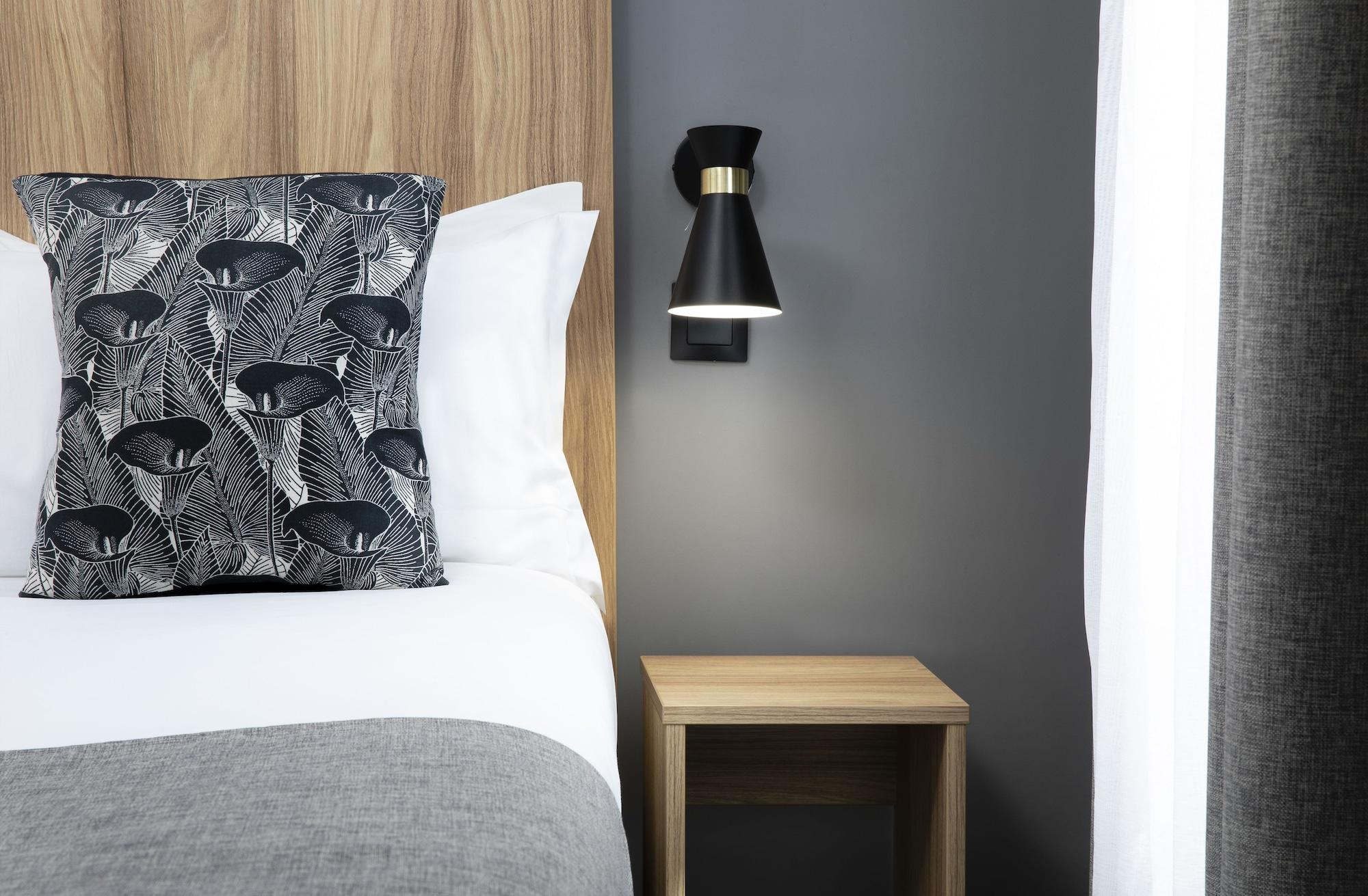 Hotel Moulin Vert Париж Экстерьер фото